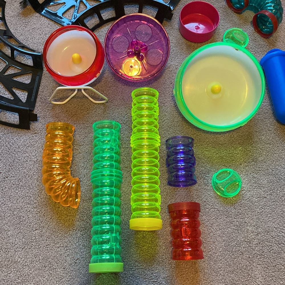 Hamster supplies tubes wheels ball track - Picture 2 of 4